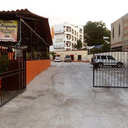 רינקון דה גוויאביטוס Casa Margarita Hotel מראה חיצוני תמונה